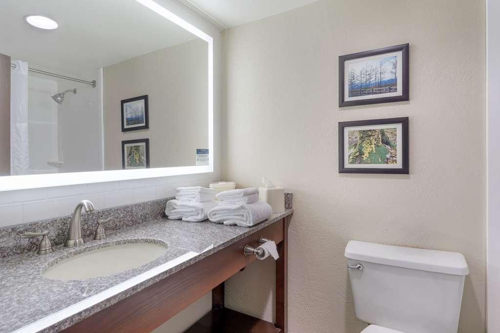 Comfort Inn & Suites Geistown Room photo